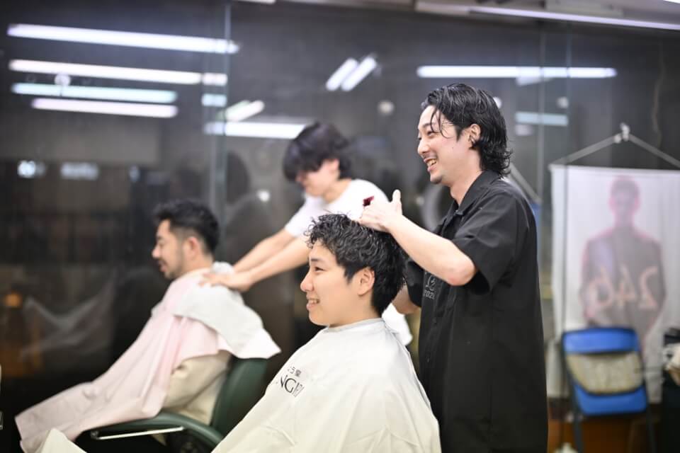 大久保駅前店 ZANGIRI251